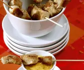 Putenspieße mit Mangodip