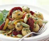 Kartoffel-Chorizo-Salat mit Lauchzwiebeln