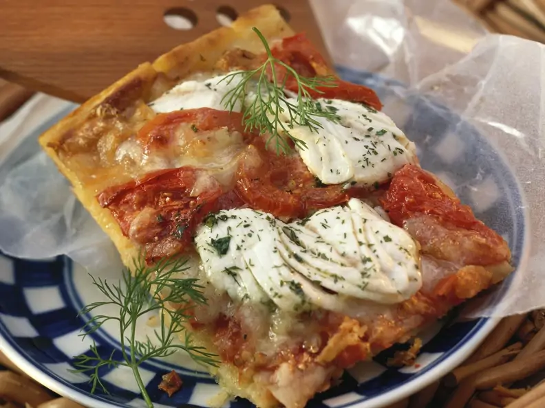Kartoffelpizza mit Heilbutt