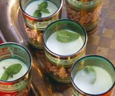 Lassi mit Minze