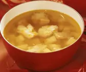 Weihnachtliche Fisch-Kartoffelsuppe
