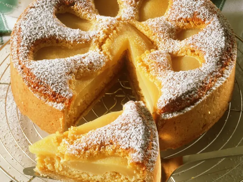 Birnenkuchen mit Mandeln