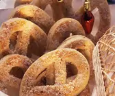 Süße Brezeln zu Weihnachten