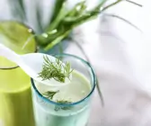 Kefir-Avocado-Shake mit Kräutern