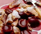 Kaiserschmarrn mit Pflaumen