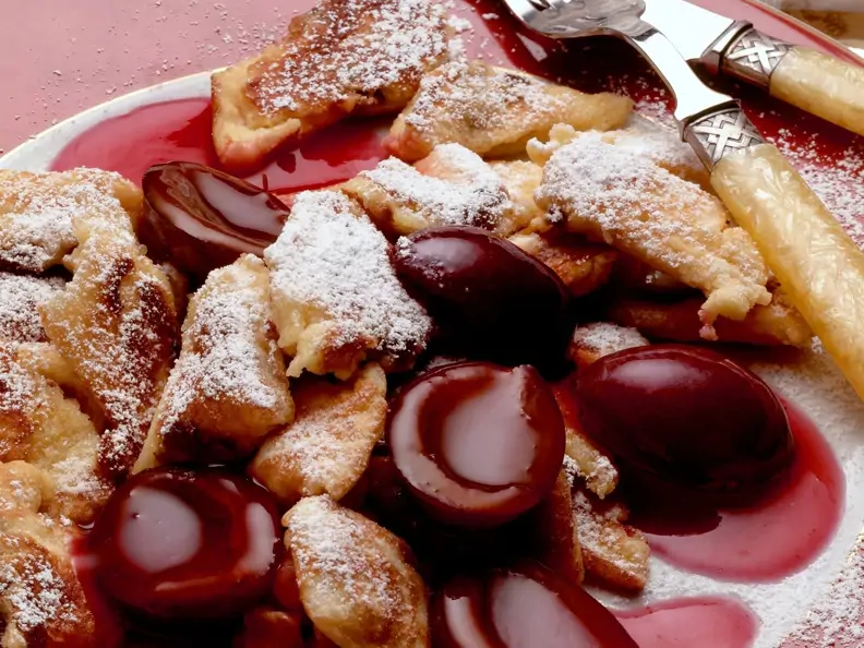 Kaiserschmarrn mit Pflaumen
