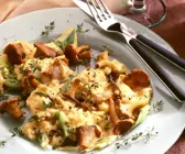 Würziges Rührei mit Pfifferlingen