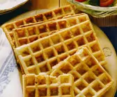 Herzhafte Käsewaffeln