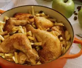 Apfel-Hähnchen-Topf mit Calvados