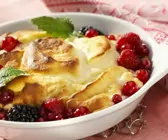 Mascarponeauflauf mit Beeren
