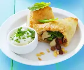 Hähnchen-Spinat-Taschen mit Rosinen