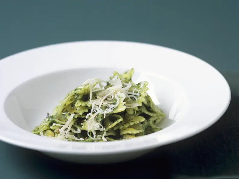 Farfalle mit Mangold