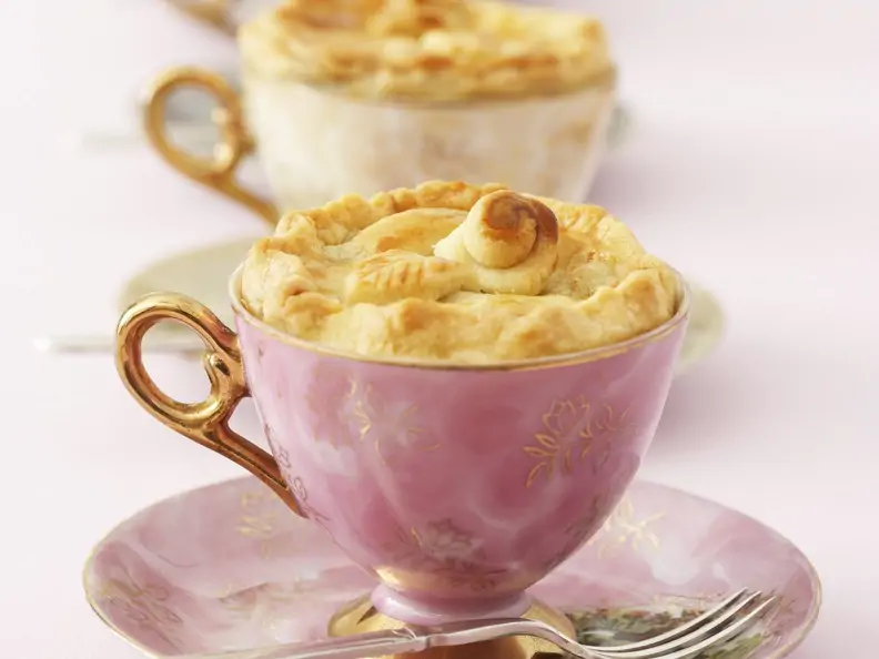 Apfelkuchen in der Tasse
