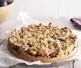 Zwetschgenkuchen mit Mandel-Streuseln