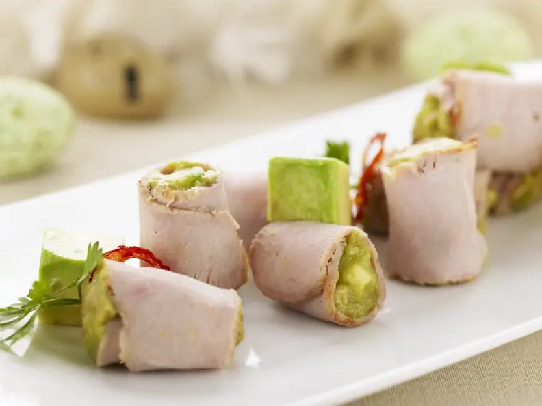 Avocado-Kalbfleisch-Röllchen