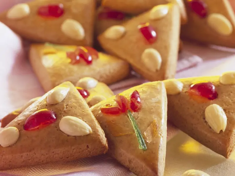 Lebkuchen mit Mandeln