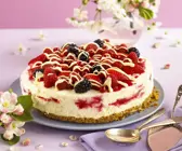 Frischkäse-Beeren-Torte