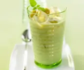 Stachelbeer-Buttermilch-Drink