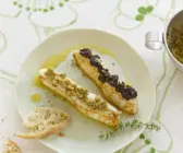 Heilbutt mit grüner und schwarzer Olivencreme