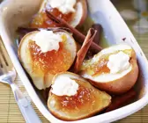 Birnen mit Orangenkonfitüre und Zimt