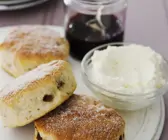 Rosinen-Scones