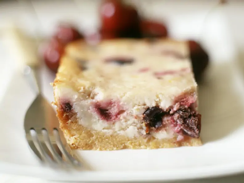 Grieß-Kirschkuchen