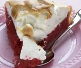 Himbeerkuchen mit Baiser