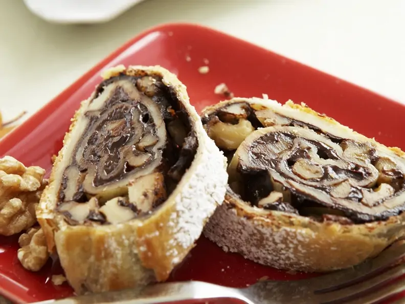 Walnuss-Schoko-Strudel