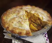 Saftiger gedeckter Apfelkuchen