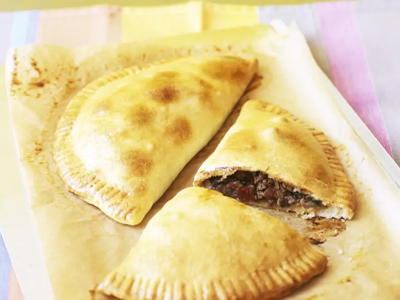 Teigtaschen mit Fleischfüllung (Empanadas)