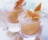 Papaya-Apfel-Drink