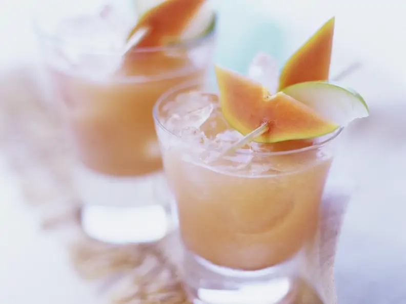 Papaya-Apfel-Drink