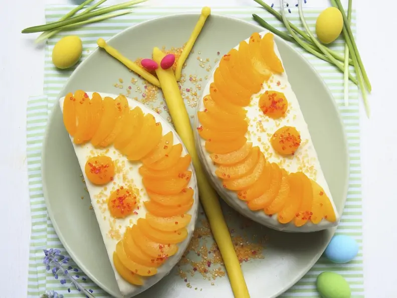 Schmetterlingstorte mit Aprikosen