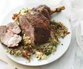 Lammkeule auf Couscous