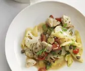 Pasta mit Blumenkohl und Seeteufel