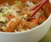 Glasnudelsalat mit Shrimps
