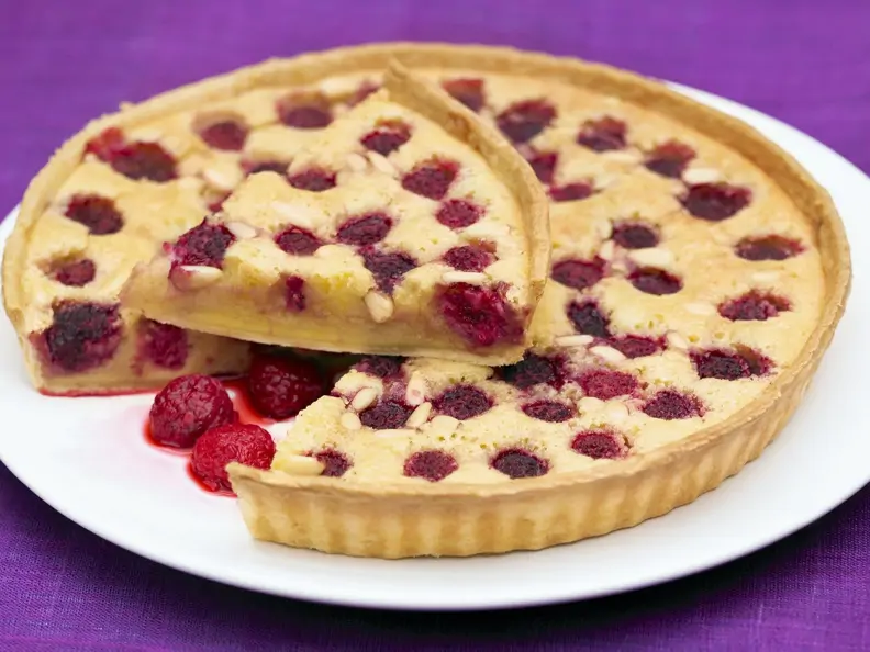 Tarte mit Himbeeren