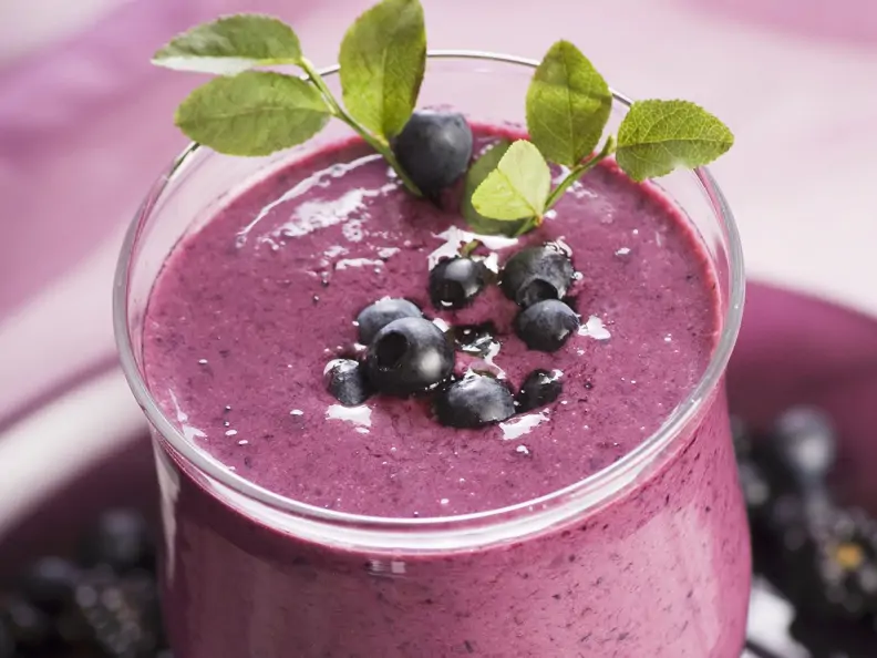 Blaubeer-Brombeer-Smoothie