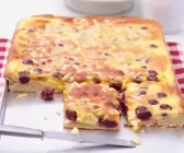 Schmandkuchen mit Kirschen