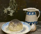 Germknödel mit Vanillesauce