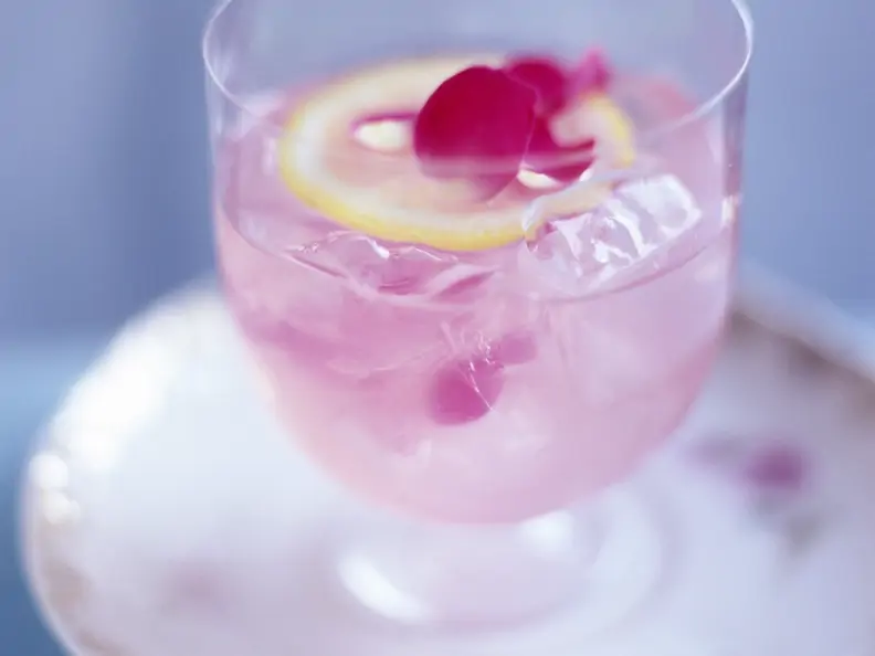 Rosen-Cocktail