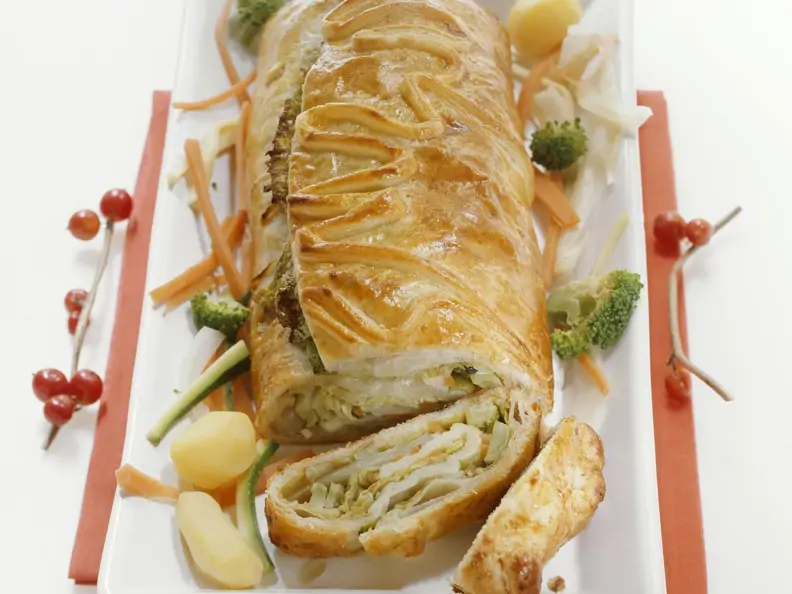 Herzhafter Strudel mit Gemüse