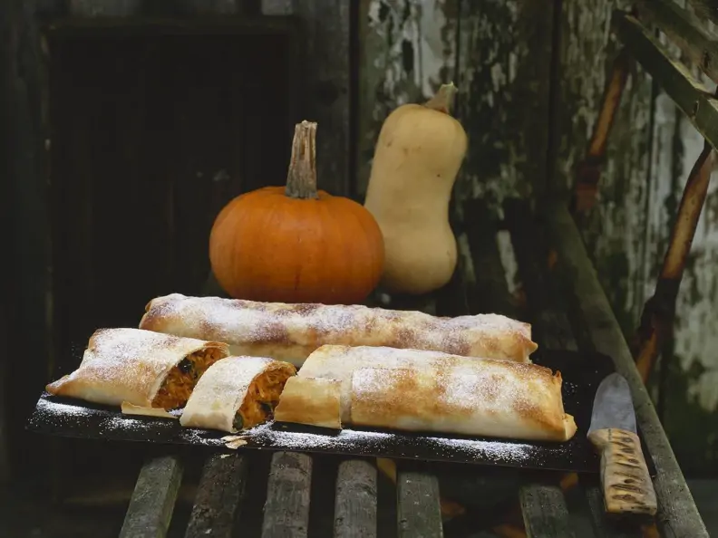 Süßer Strudel mit Kürbis