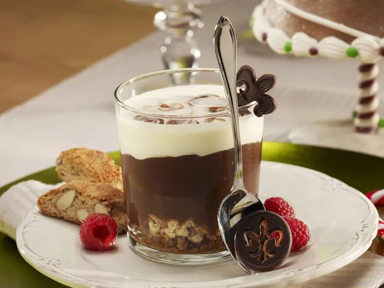 Schokoladencreme mit Cantuccini