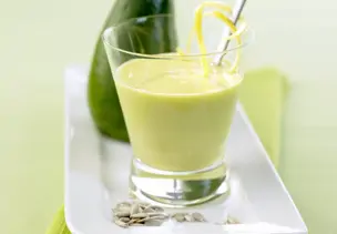 Smoothie mit Avocado