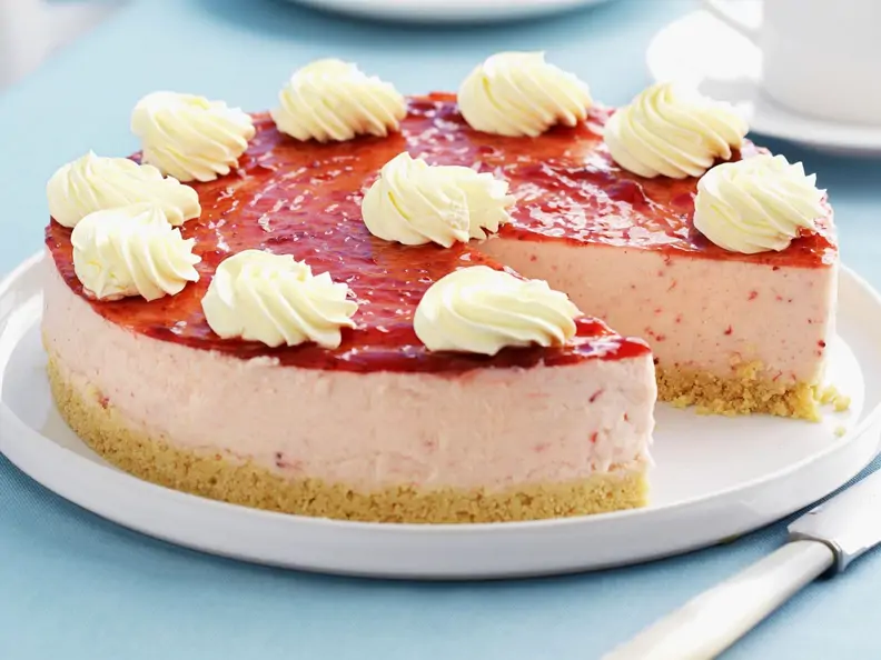 Frischkäse-Erdbeer-Kuchen