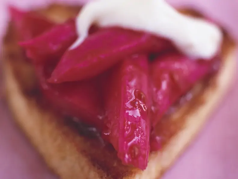 Rhabarberkuchen mit Mascarpone