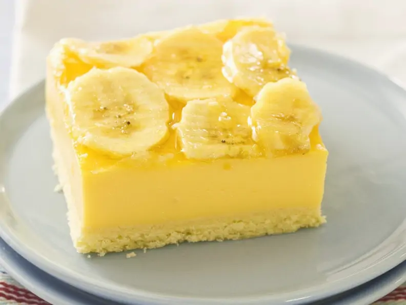 Vanillepuddingkuchen mit Banane