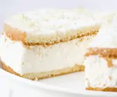 Holunder-Sahnetorte