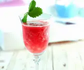 Alkoholfreier Erdbeercocktail